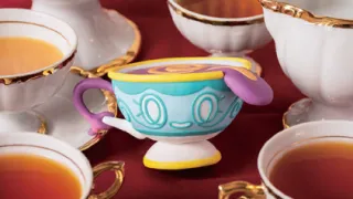Sinistea op een Pokémonkaart